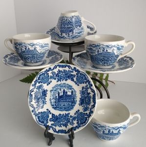 ROYAL HOMES OF BRITAIN VTG 4 Set